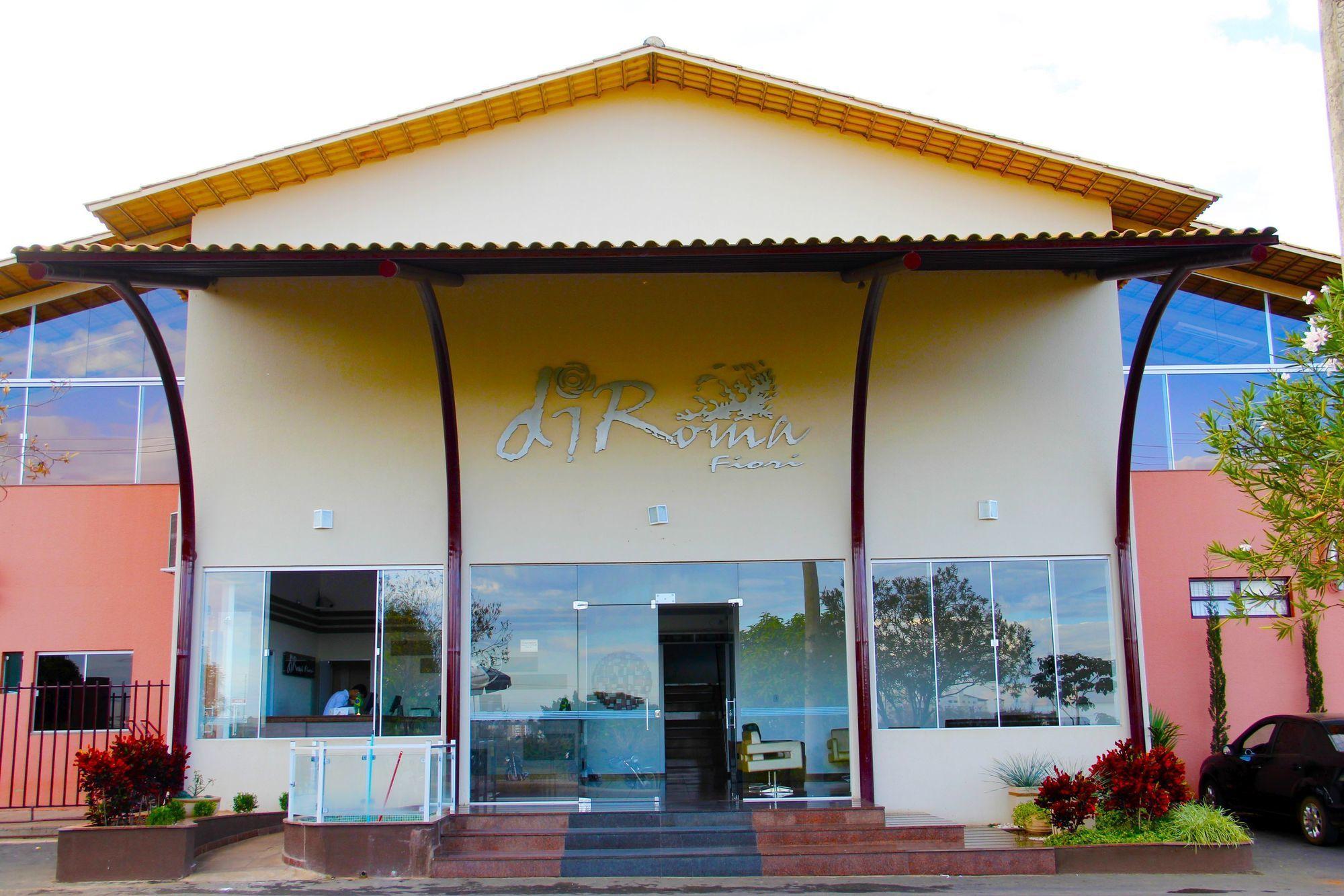 Appartamento Diroma Fiori Flat Caldas Novas Esterno foto