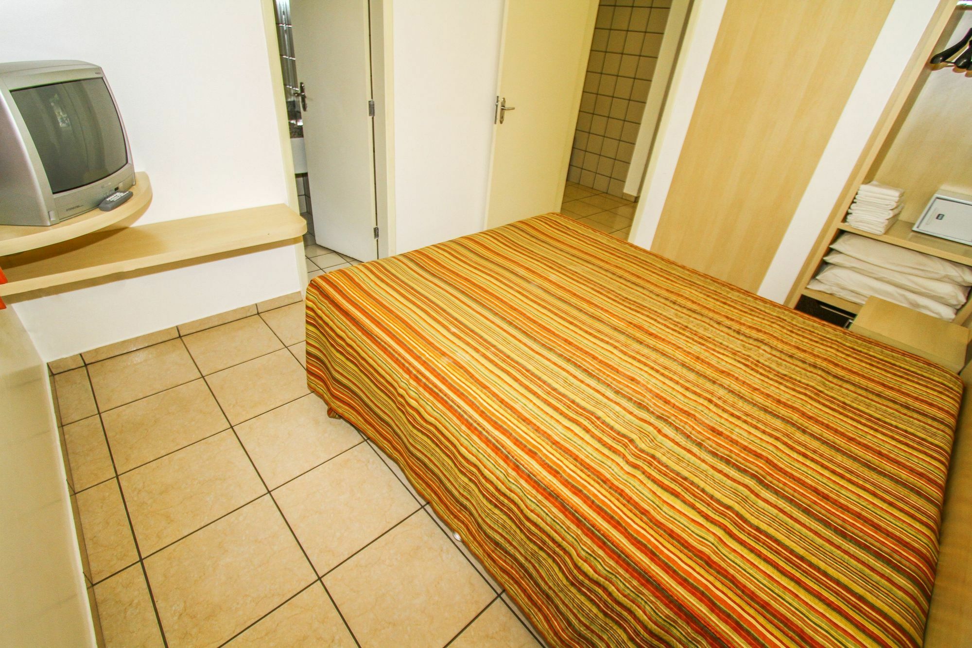 Appartamento Diroma Fiori Flat Caldas Novas Esterno foto